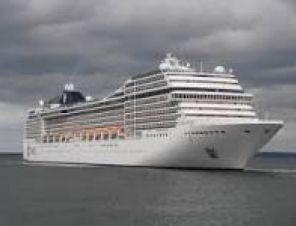 cruise ship